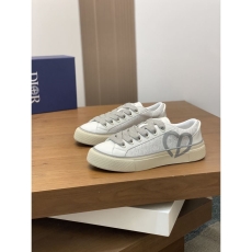 Christian Dior Low Shoes